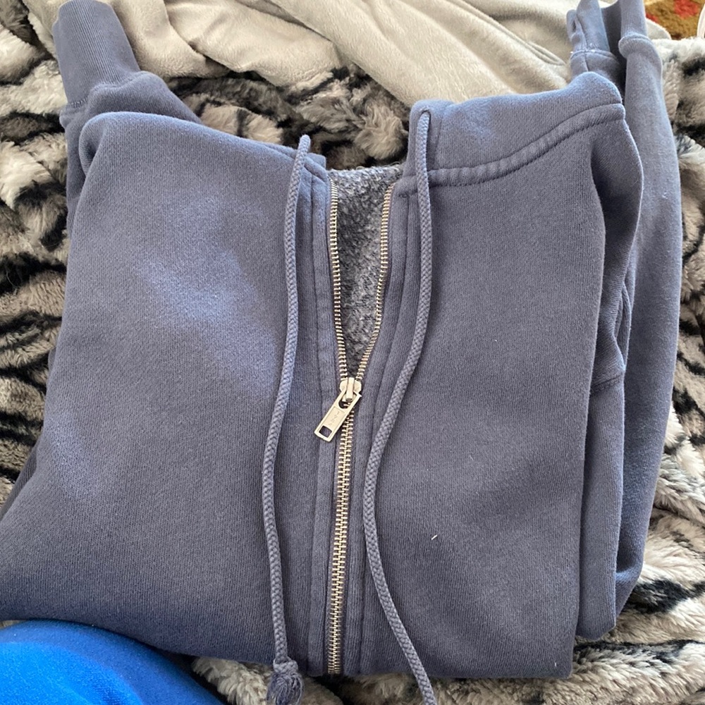 Brandy melville regular fit zip up